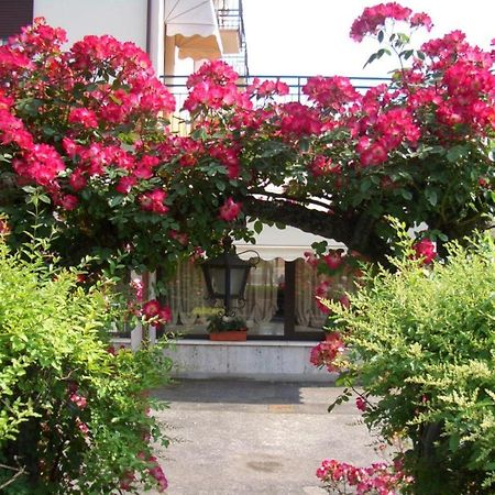 Hotel Bel Sito Πεσκιέρα ντελ Γκάρντα Εξωτερικό φωτογραφία