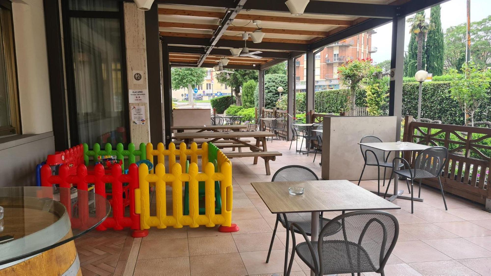 Hotel Bel Sito Πεσκιέρα ντελ Γκάρντα Εξωτερικό φωτογραφία