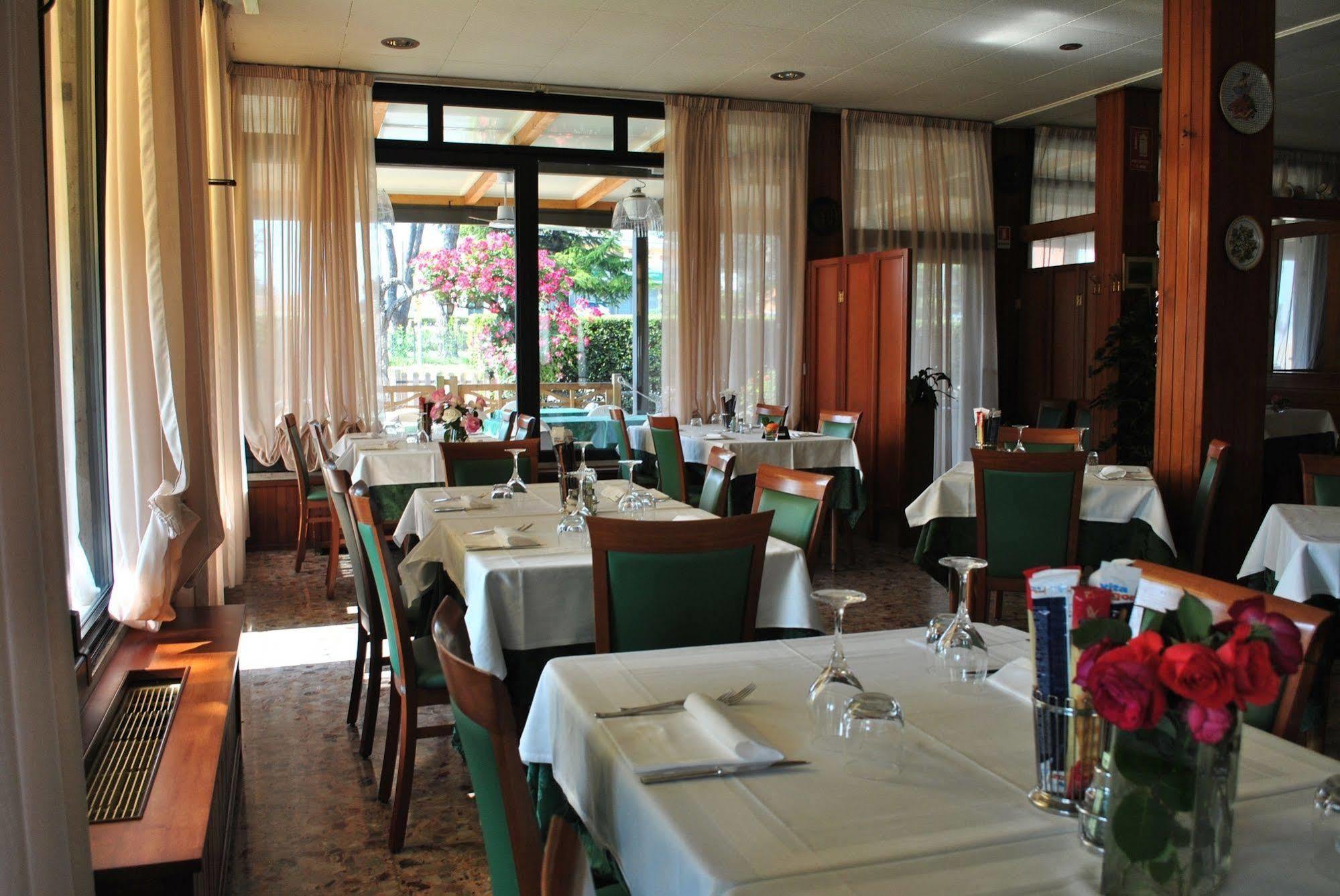 Hotel Bel Sito Πεσκιέρα ντελ Γκάρντα Εξωτερικό φωτογραφία