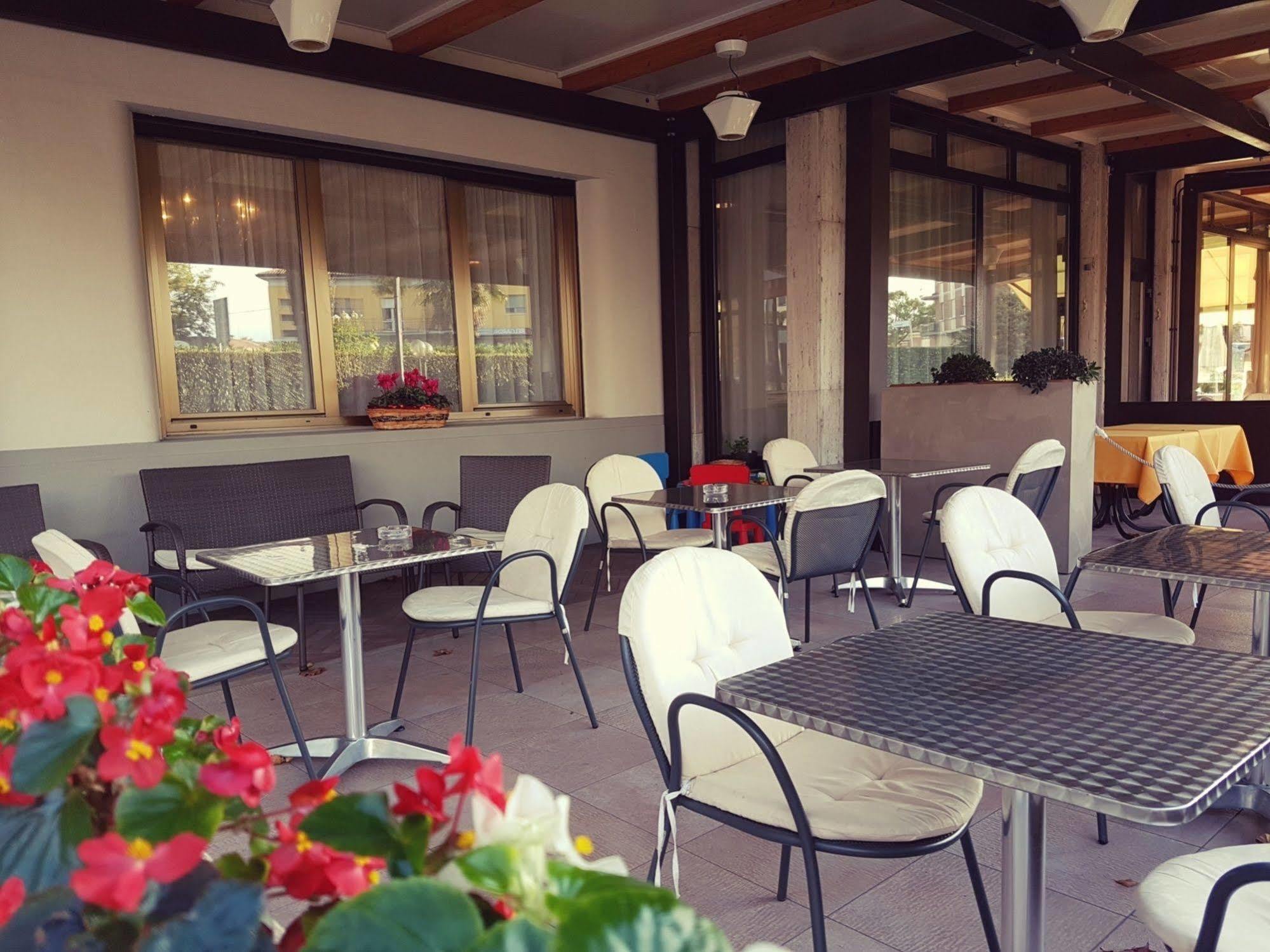 Hotel Bel Sito Πεσκιέρα ντελ Γκάρντα Εξωτερικό φωτογραφία