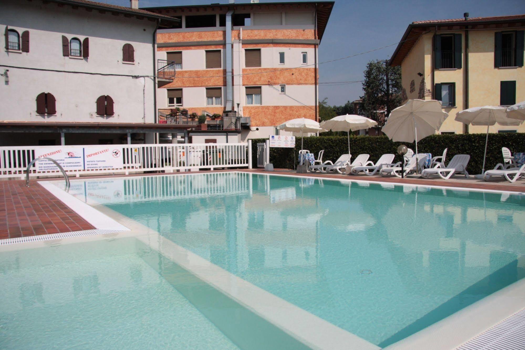 Hotel Bel Sito Πεσκιέρα ντελ Γκάρντα Εξωτερικό φωτογραφία